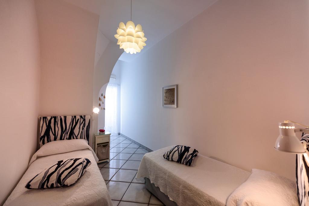 Vicaria By Amalfivacation Apartment Минори Екстериор снимка