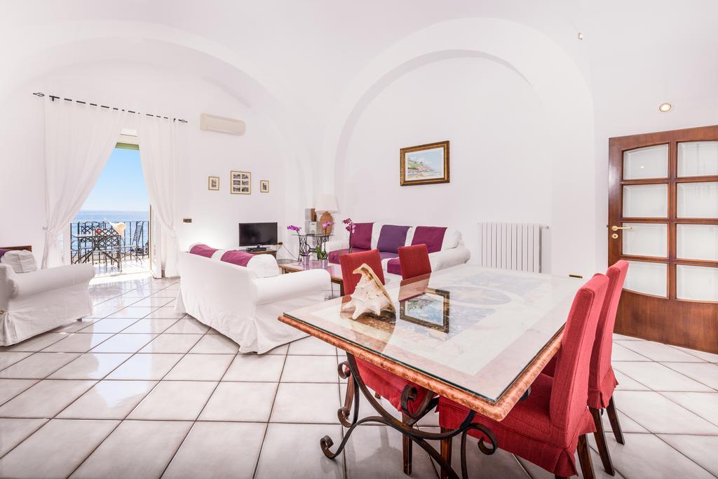 Vicaria By Amalfivacation Apartment Минори Екстериор снимка